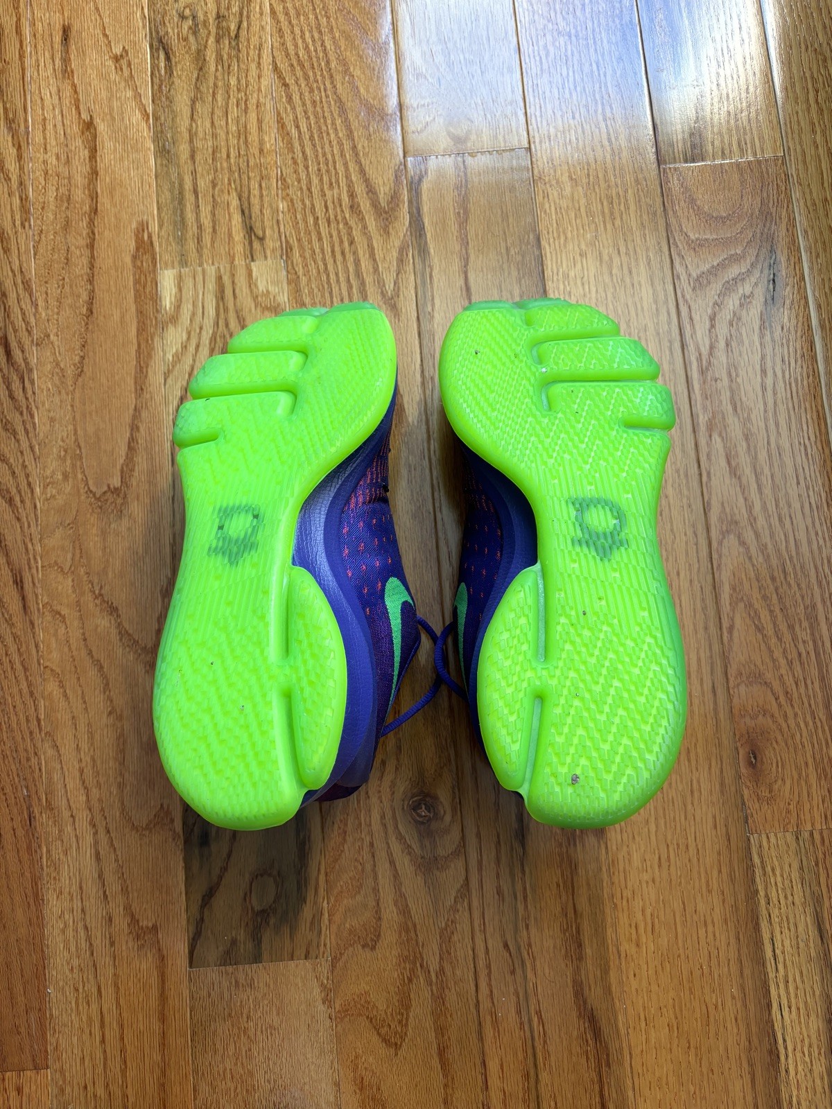 Size 11 - Nike KD 8 Suit - 749375-535