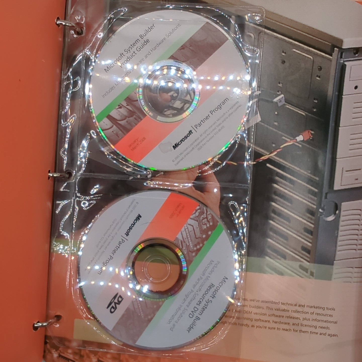 2006 Microsoft Action Pack Subscription Kit Registered Member w/ CDs - CS10