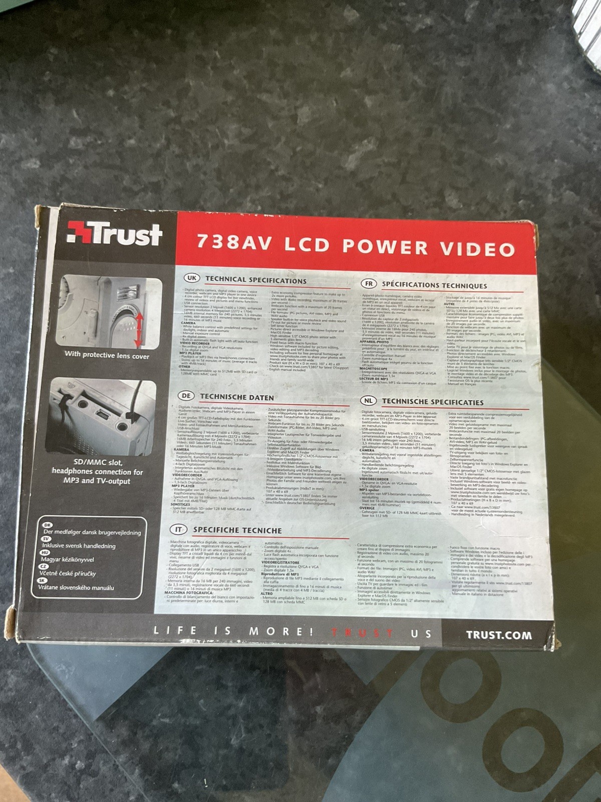 Trust 738 AV LCD Power Video Handheld Recorder