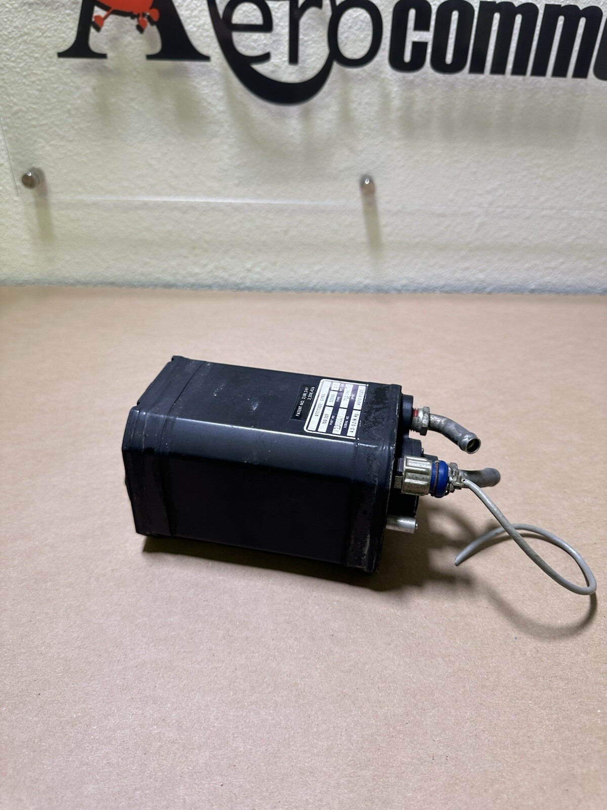 AIM Attitude Gyro 52D66 700-2CF (2665)