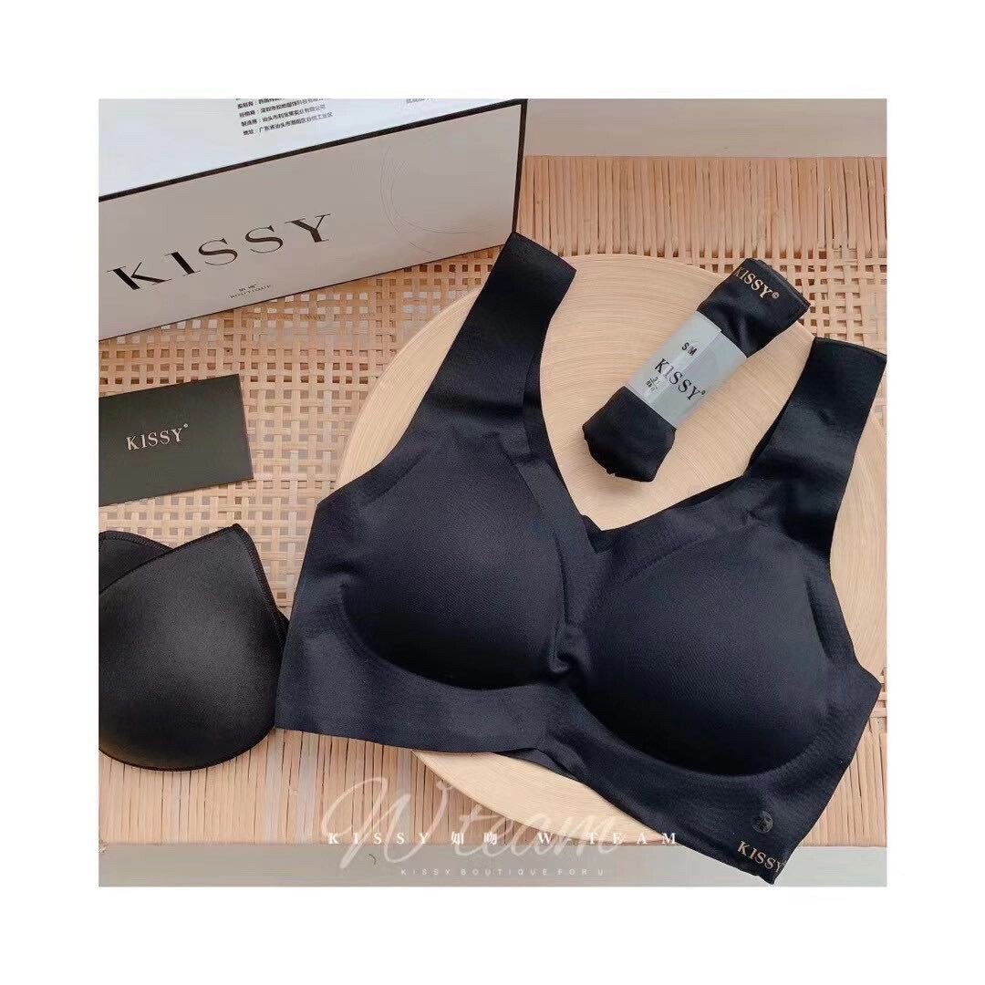 KISSY Patented  Wireless and Seamless Bra Set - Black Medium