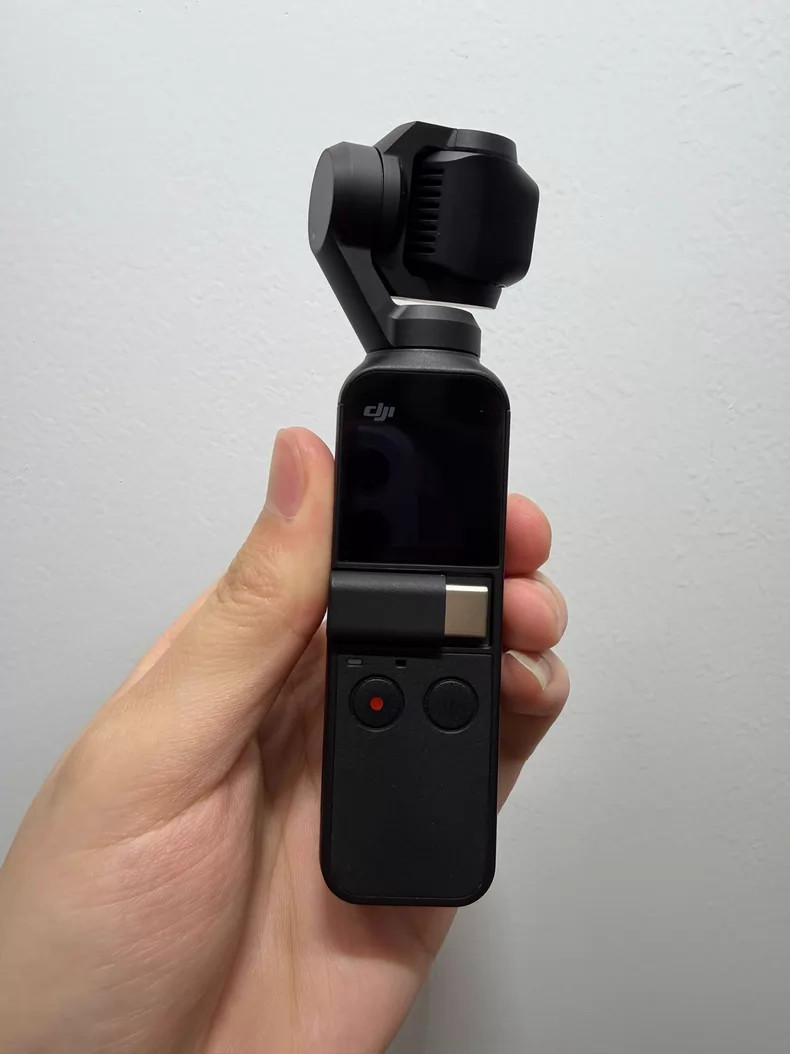 DJI Osmo Pocket 1 Handheld 3-Axis Gimbal Stabilizer First Generation  - 95%NEW
