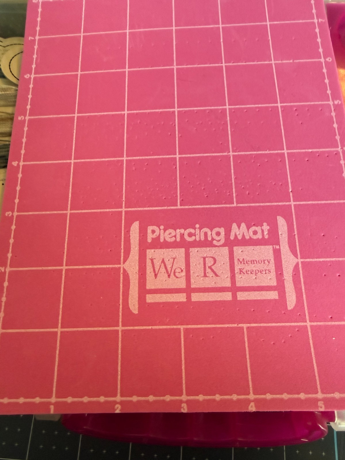 We R Memory Keepers Sew Easy w Case, Floss Cards, 8Heads, Mat, Tool