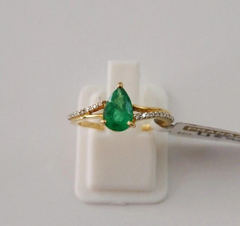 1.50 CT Natural Zambian Emerald and Diamonds 14k Yellow Gold Engagement Ring