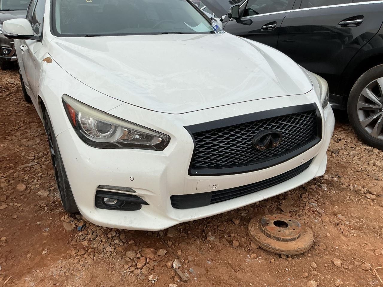 Q50 2017 Glove Box 4942770