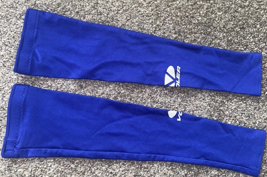Volver Cycling Biking Arm Bands Blue Elastic