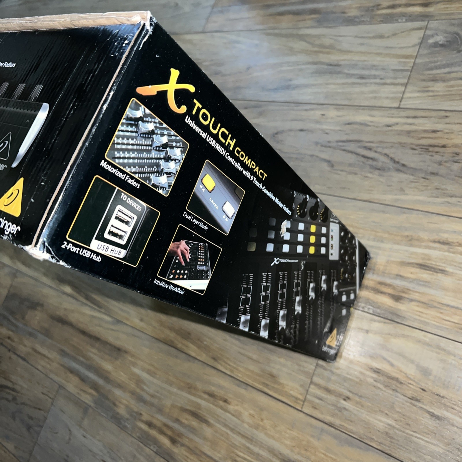 Behringer X-Touch Compact Universal Control Surface Music Recording Studio Mixer