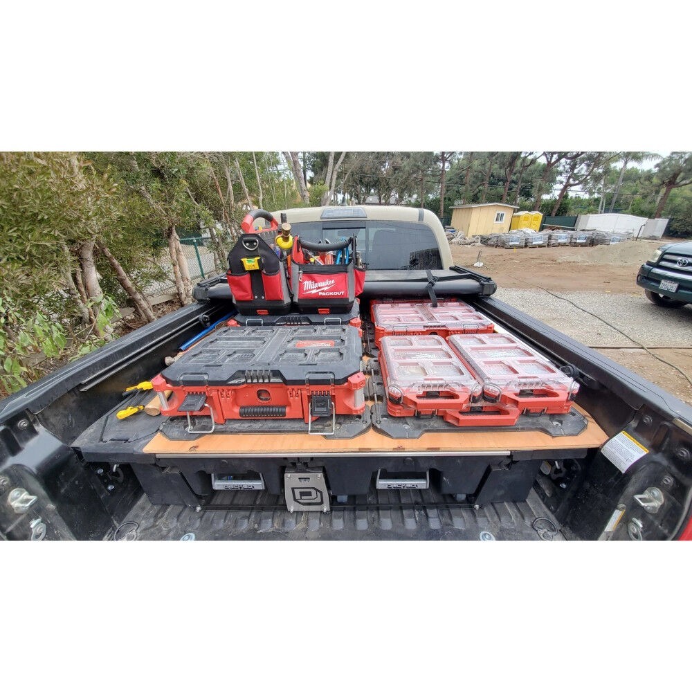 Milwaukee Packout Tool Box - Red (48-22-8430)