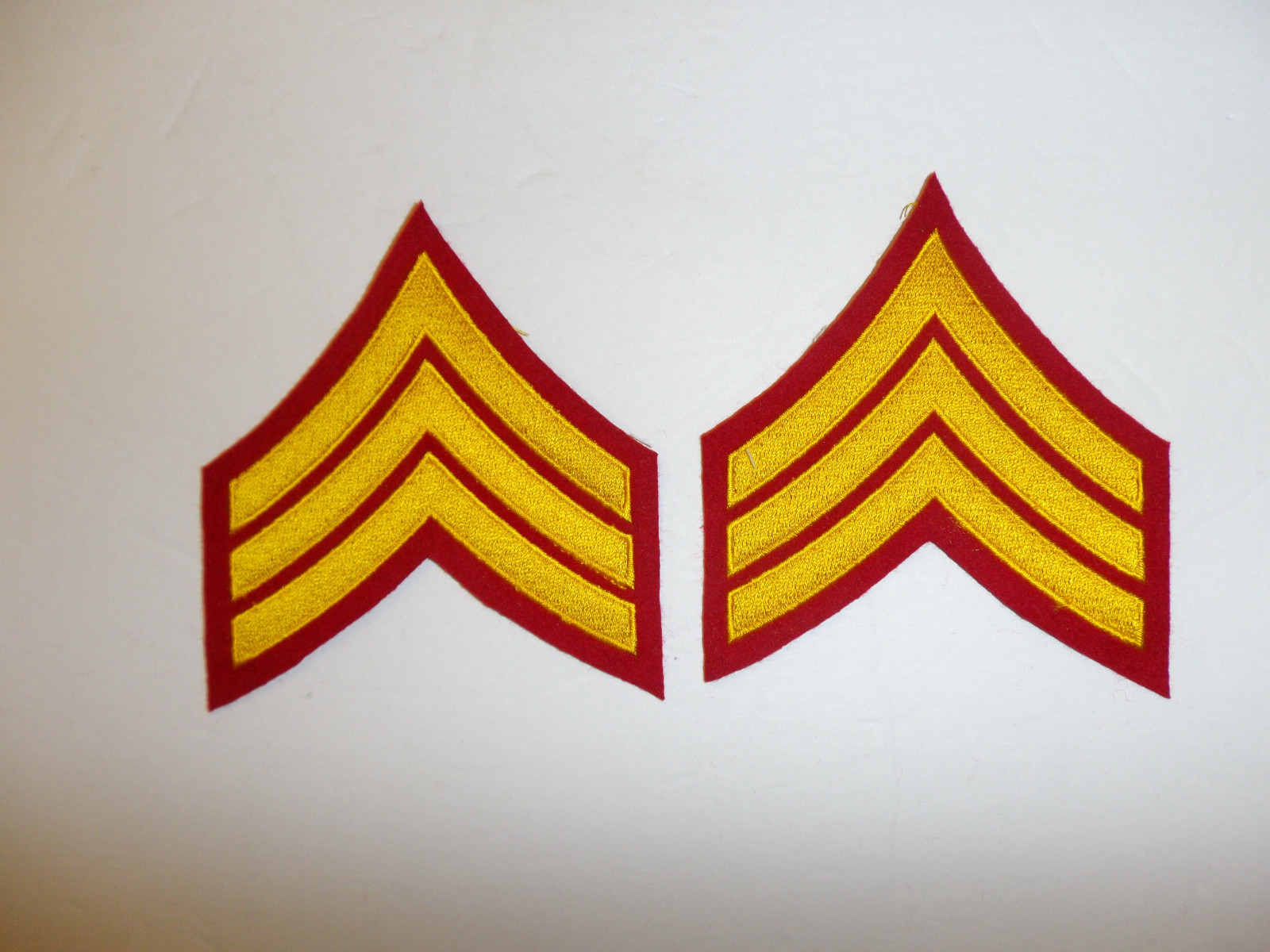 b2043p WW2  Korea USMC Dress Blue Sergeant Marine chevron Embroidered pair R6E
