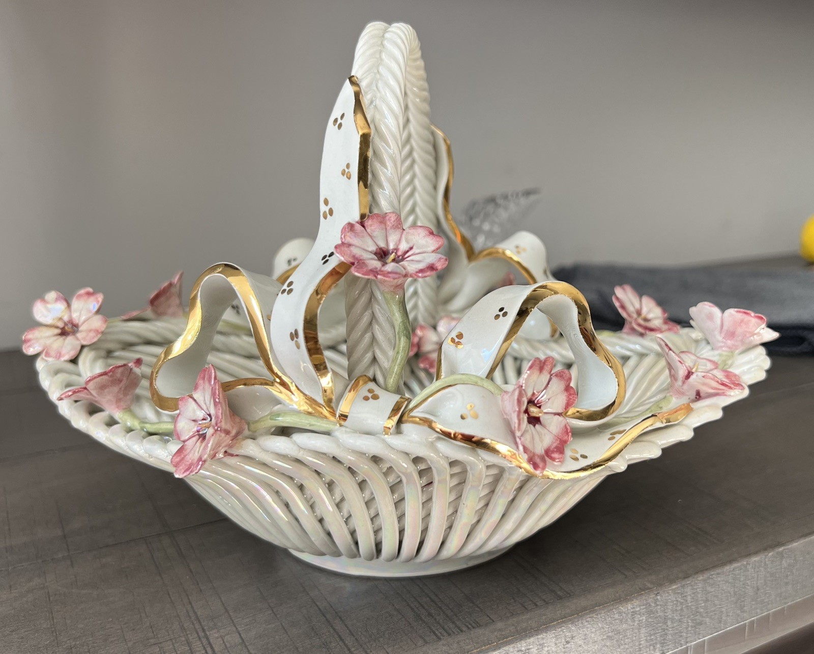 Bassano del Grappa bridal basket