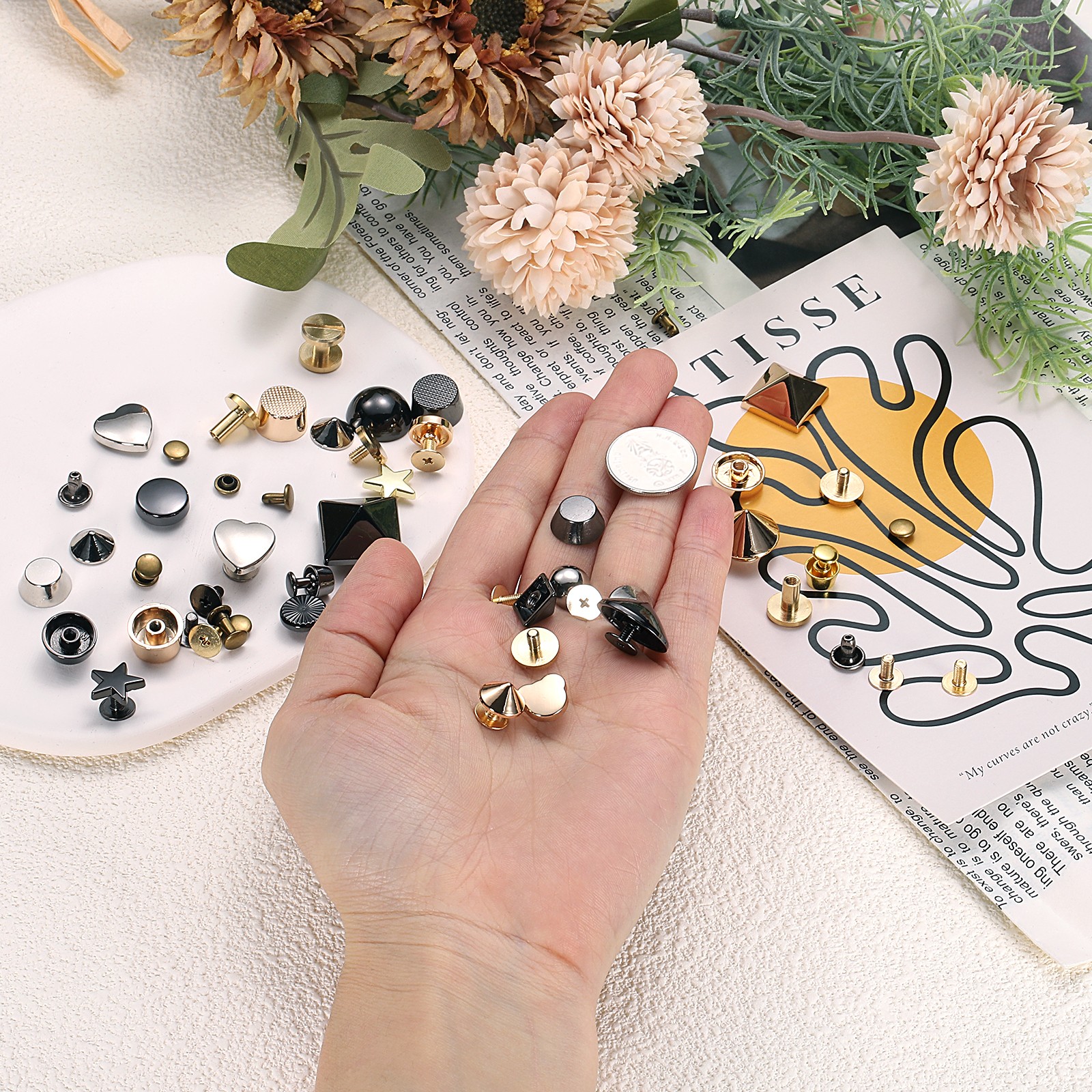 24 Pcs Flat Head Button Stud 18mm Screw Back Rivets Stud Set, Black