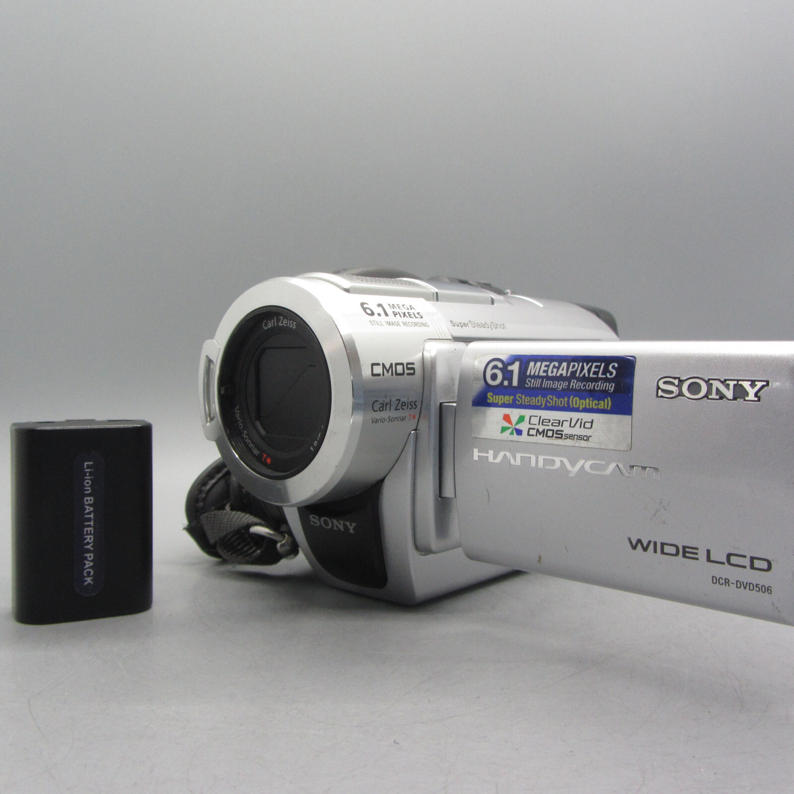 Sony Handycam DCR-DVD506E Handheld DVD Camcorder Silver Tested
