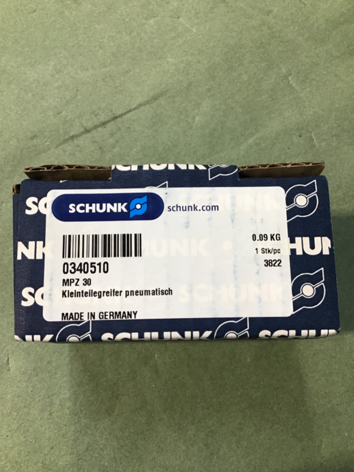 SCHUNK 0340510 MPZ 30  3-FINGER CENTRIC GRIPPER NEW IN BOX