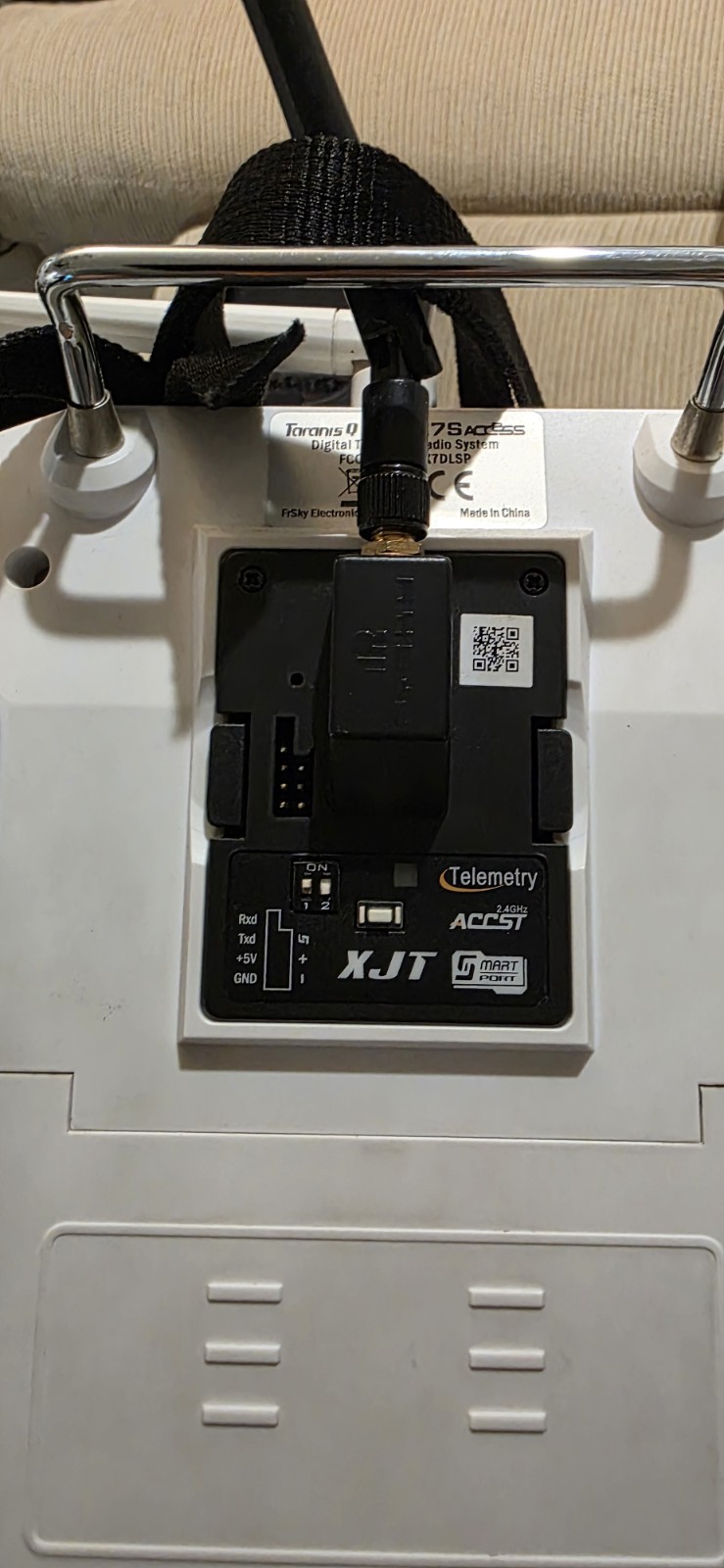 6 Emax Drones Combo + Transmitter & Goggles