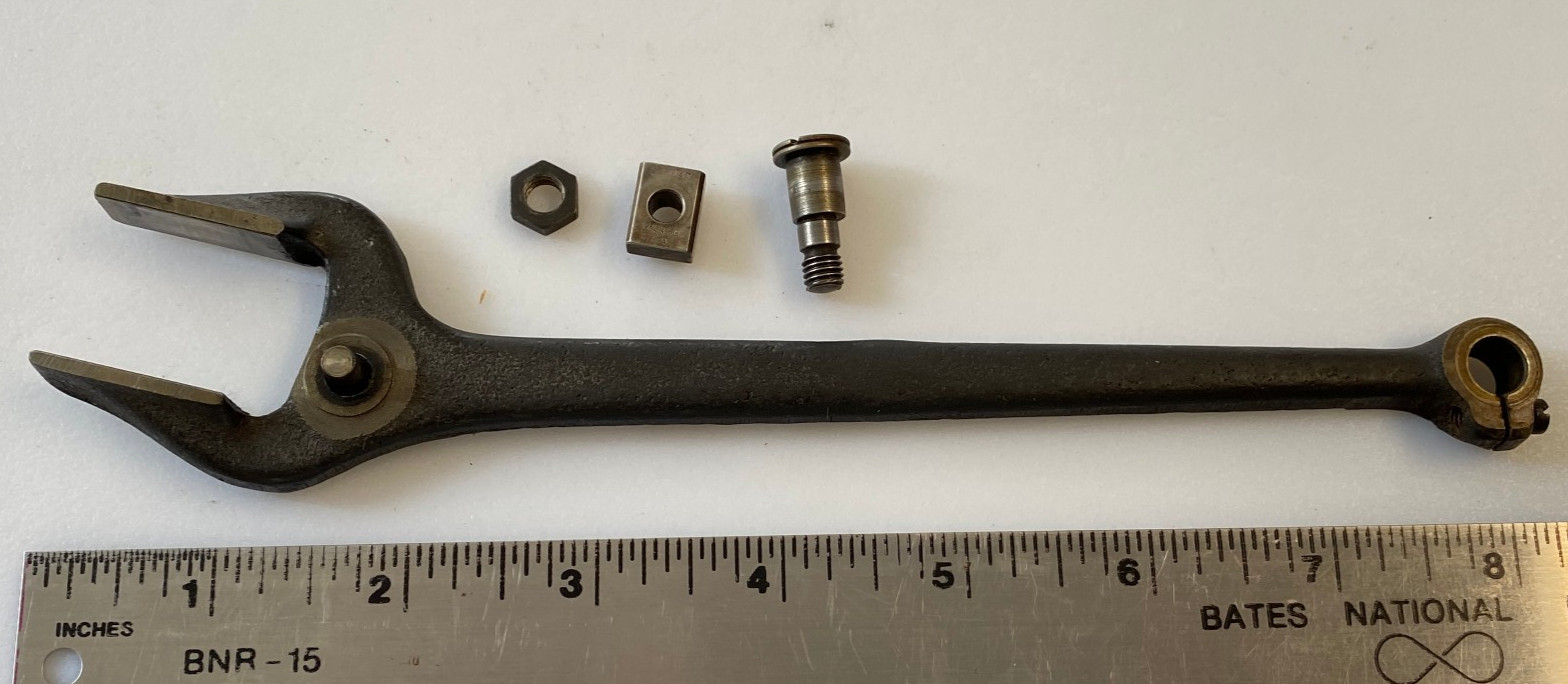 Singer 15 Sewing Machine Part (1954) – Feed Forked Rod