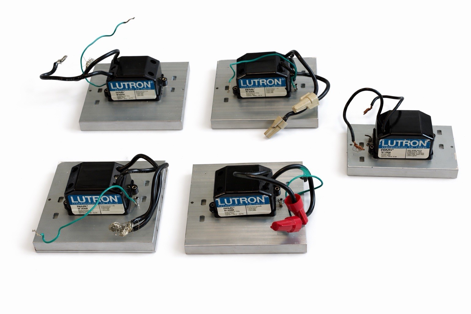 Lot 5 Lutron Nova Dimmer Modules N-2000 w/ Heat Sink Plates