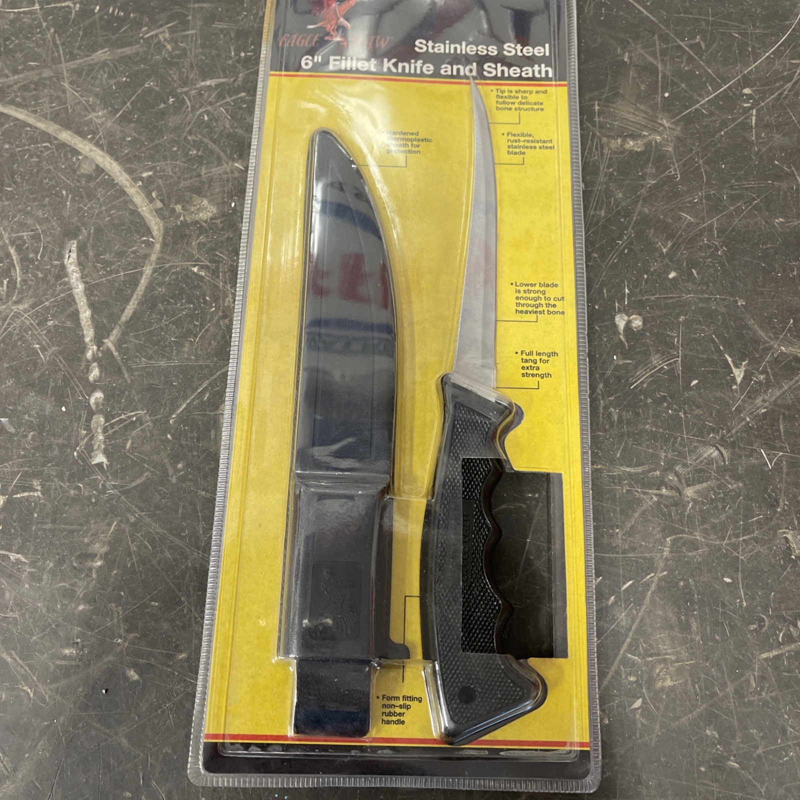 Eagle Claw Rubber Handle 6” Fillet Knife with Sheath Model #40-EC4000, NOS