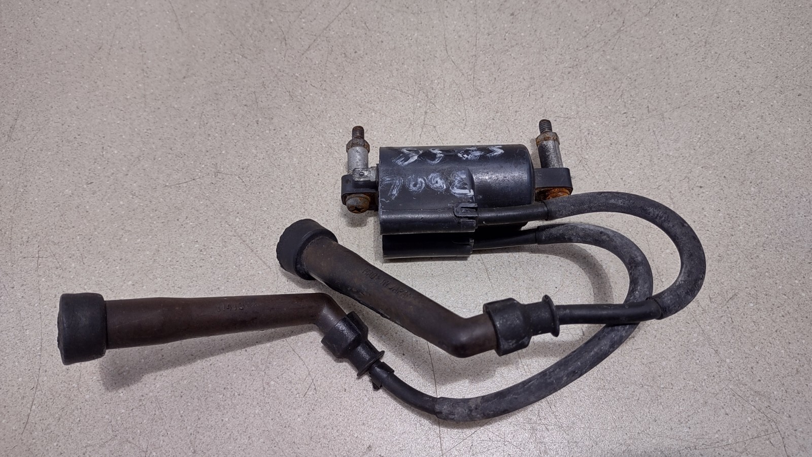 1985 Suzuki GS700e Ignition Coil #PL-118