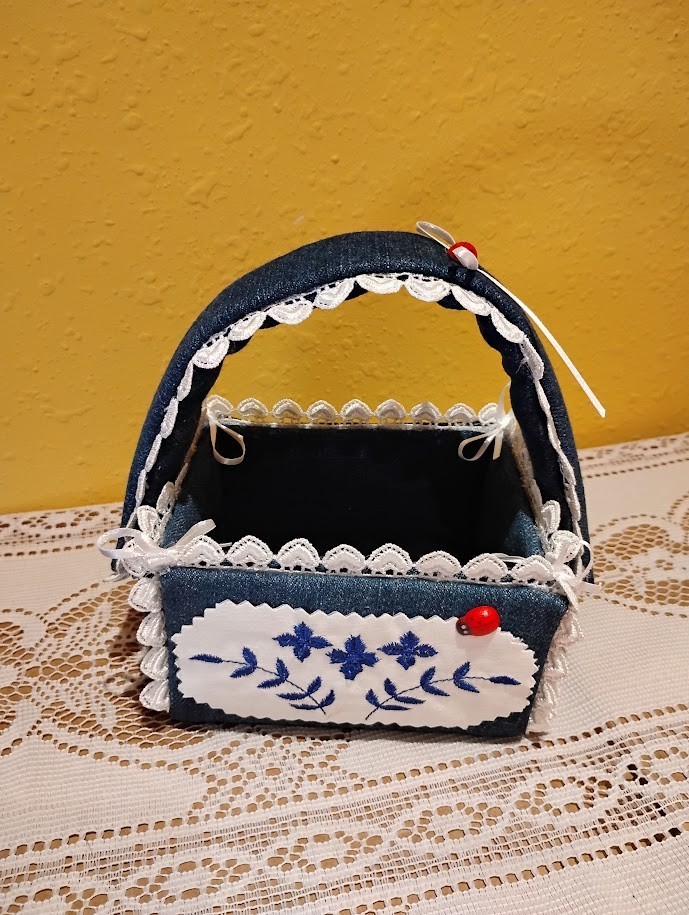 HAND MADE mini fabric basket made with denim material, white lace, and applique