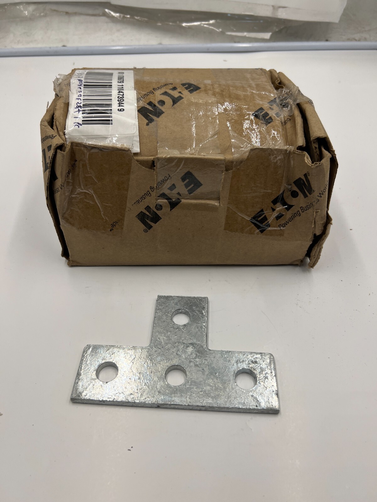 (Box of 25) Eaton B-Line Series 4-Hole Hot Dipped Galvanized Tee Plate B133HDG