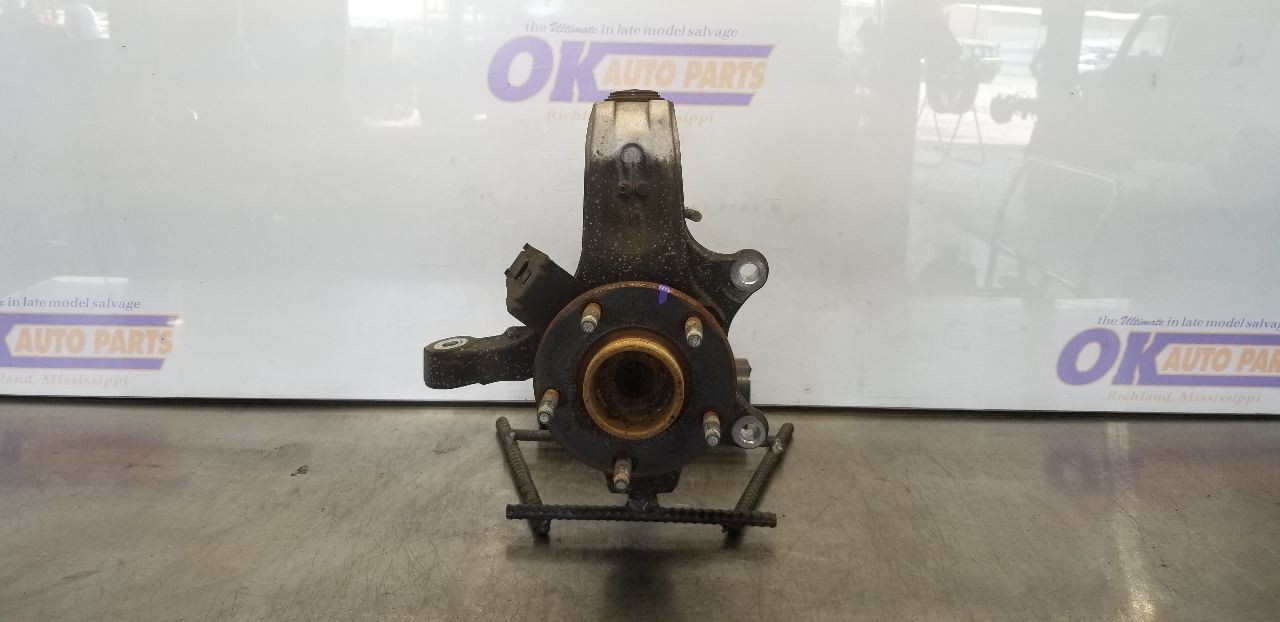 08 CADILLAC XLR-V SPINDLE KNUCKLE FRONT LEFT DRIVER