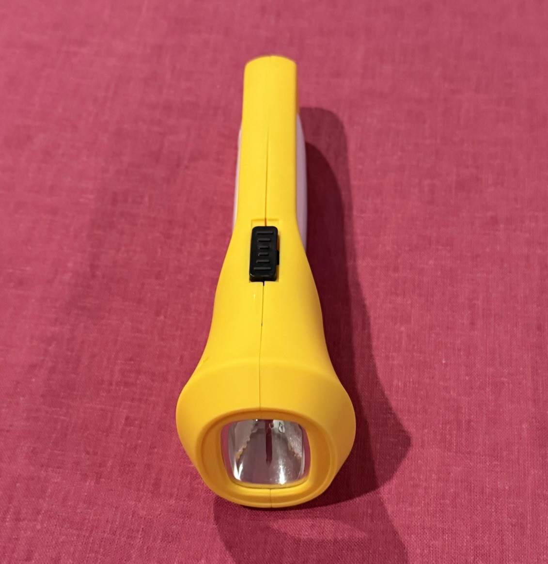 Smart Home 2-in-1 Lantern Flashlight Adjustable Light 7 LED Cordless Yellow