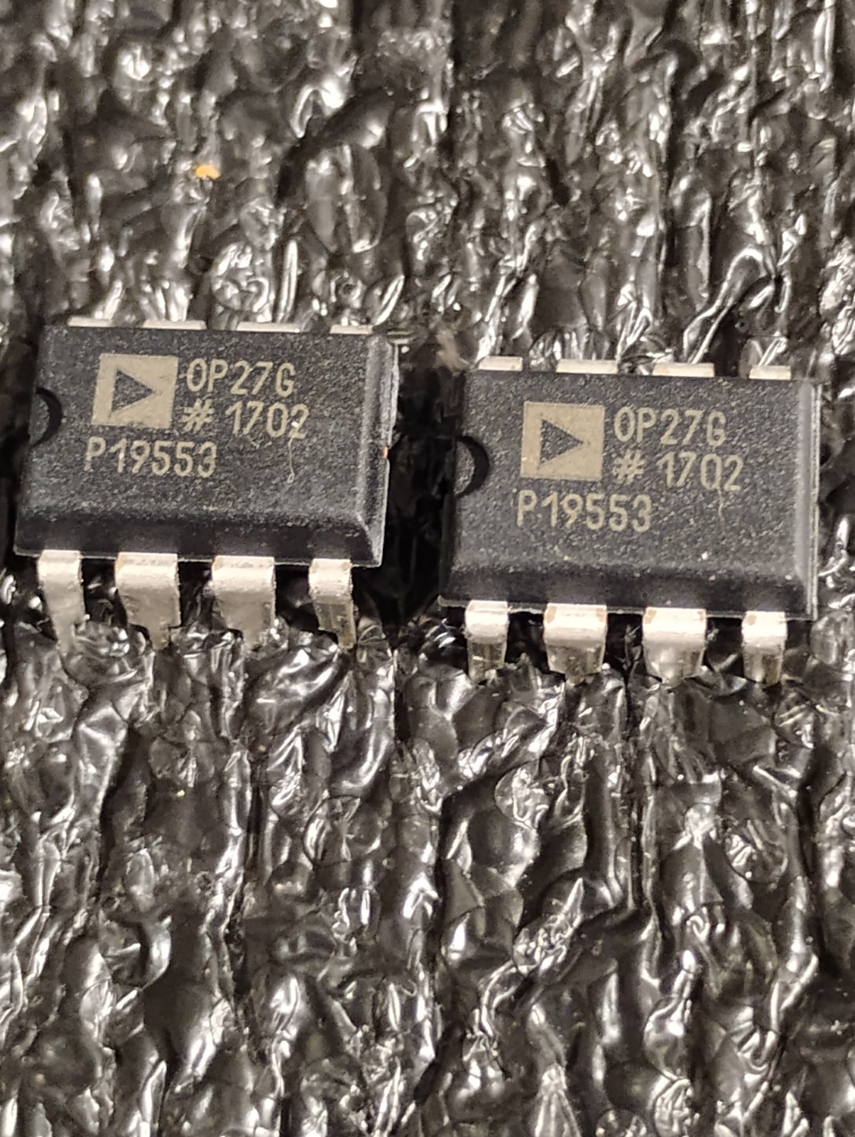 OP27G Low Noise Op-Amps Analog Devices" Qty-2