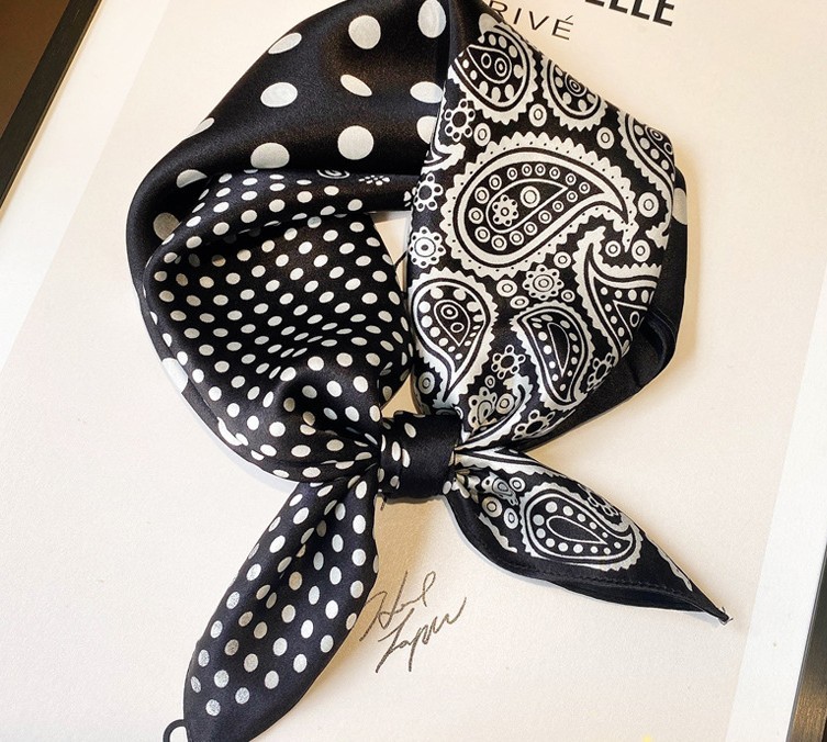 100% Mulberry Silk Scarf Women Neckerchief  20'' Small Square Flower Bandana B24
