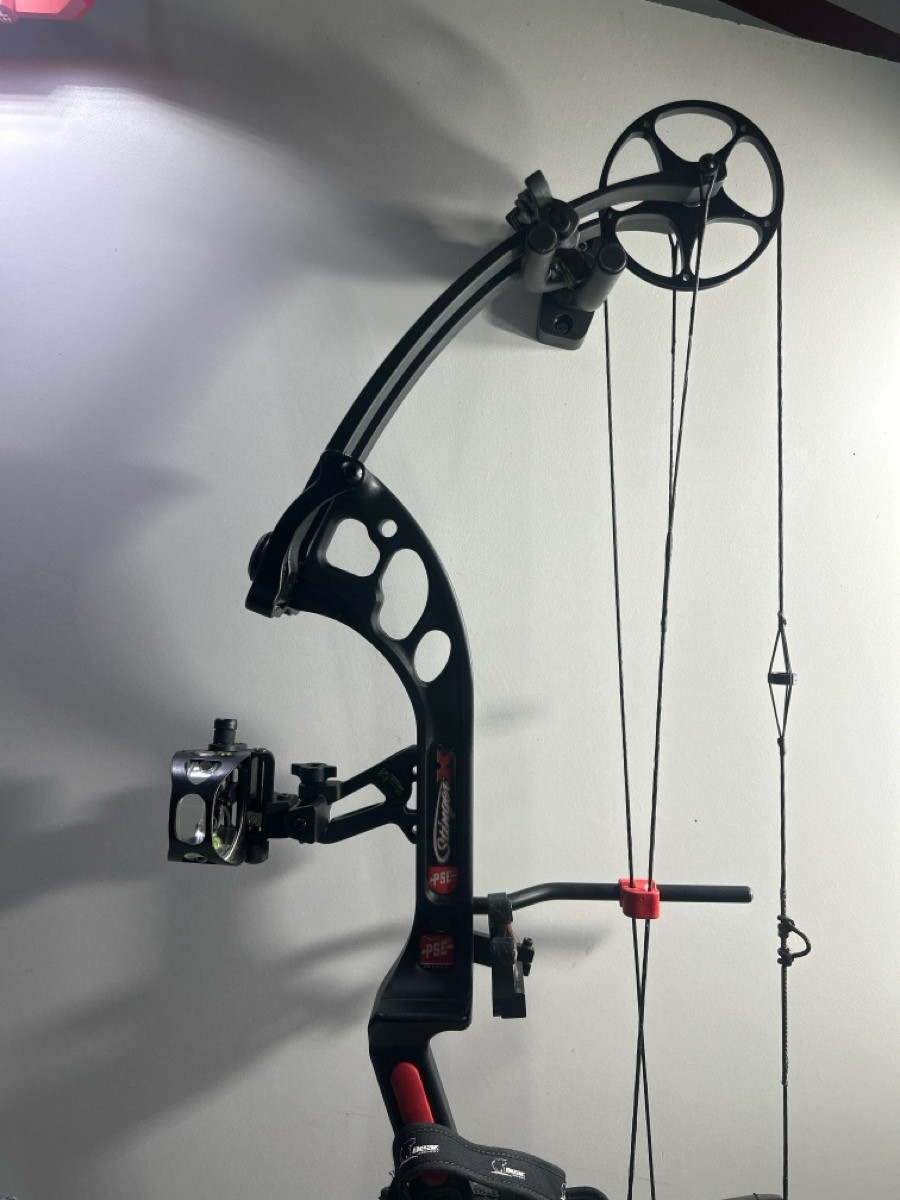 PSE ARCHERY MODEL STINGER X COMPOUND BOW (P11033400)
