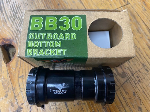 New Wheels MFG BB30 Outboard ABEC-3 BB for 24/22mm Cranks (SRAM) Bottom bracket