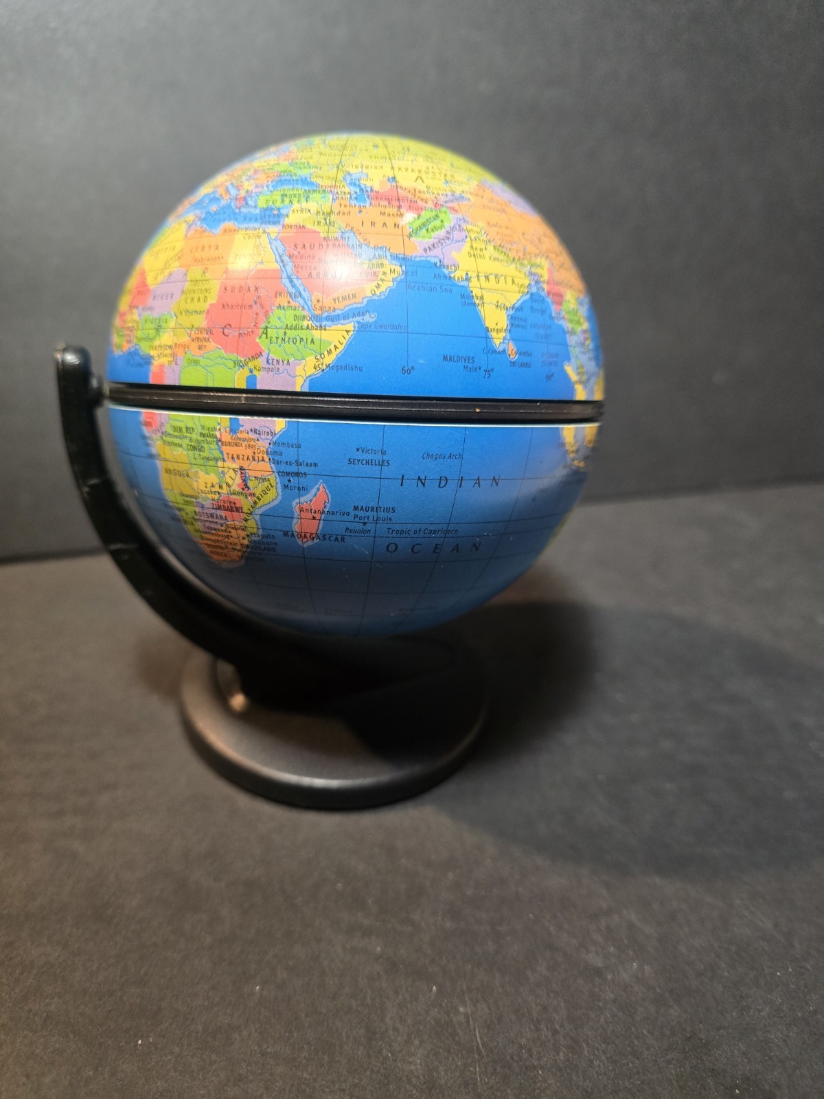 Vintage 2001 Replogle Desk Mini Globe Educational Dual Direction Spin 6" DE05