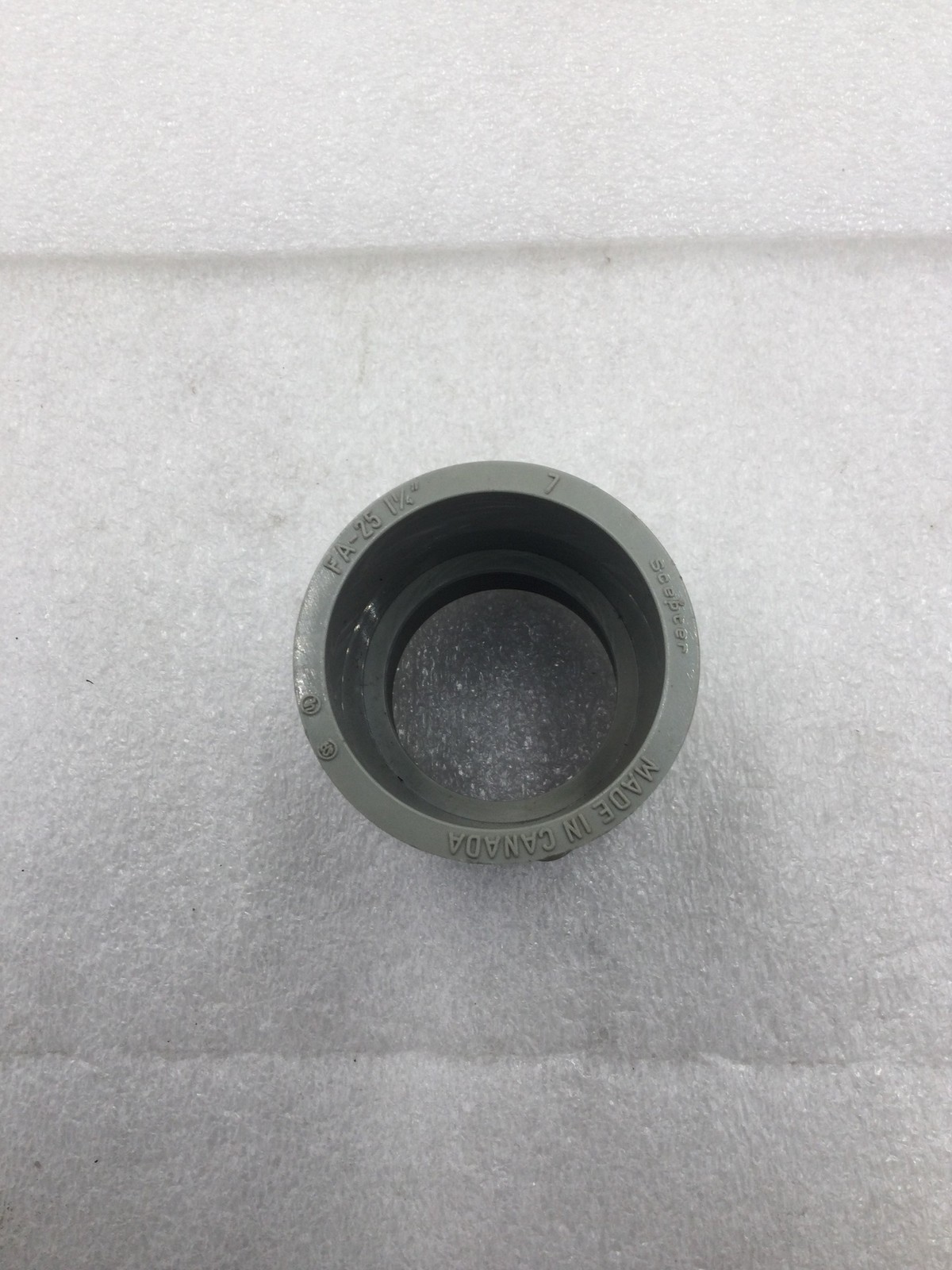 Scepter FA-25 1 1/4" PVC Female Conduit Adapter/Threaded Fitting