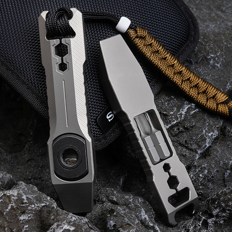 EDC Titanium Alloy Keychain Pocket Pry Bar Crowbar Opener Outdoor Multi Tools