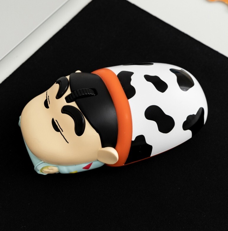 Crayon Shinchan Pajamas Figure Wireless Bluetooth Computer Mouse 1200 DP