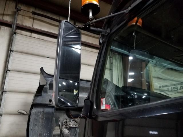 For 2008 VOLVO VT CAB/DOOR MIRROR Left , IL