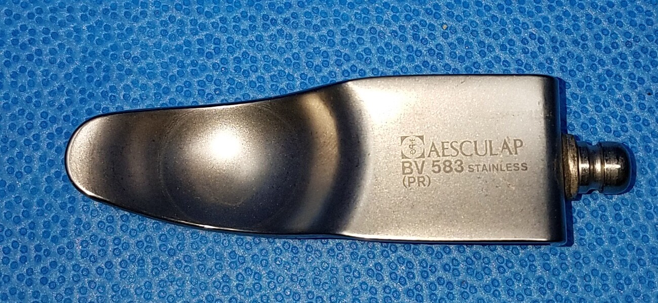 Aesculap BV 583 Retractor Blades, Set of 2