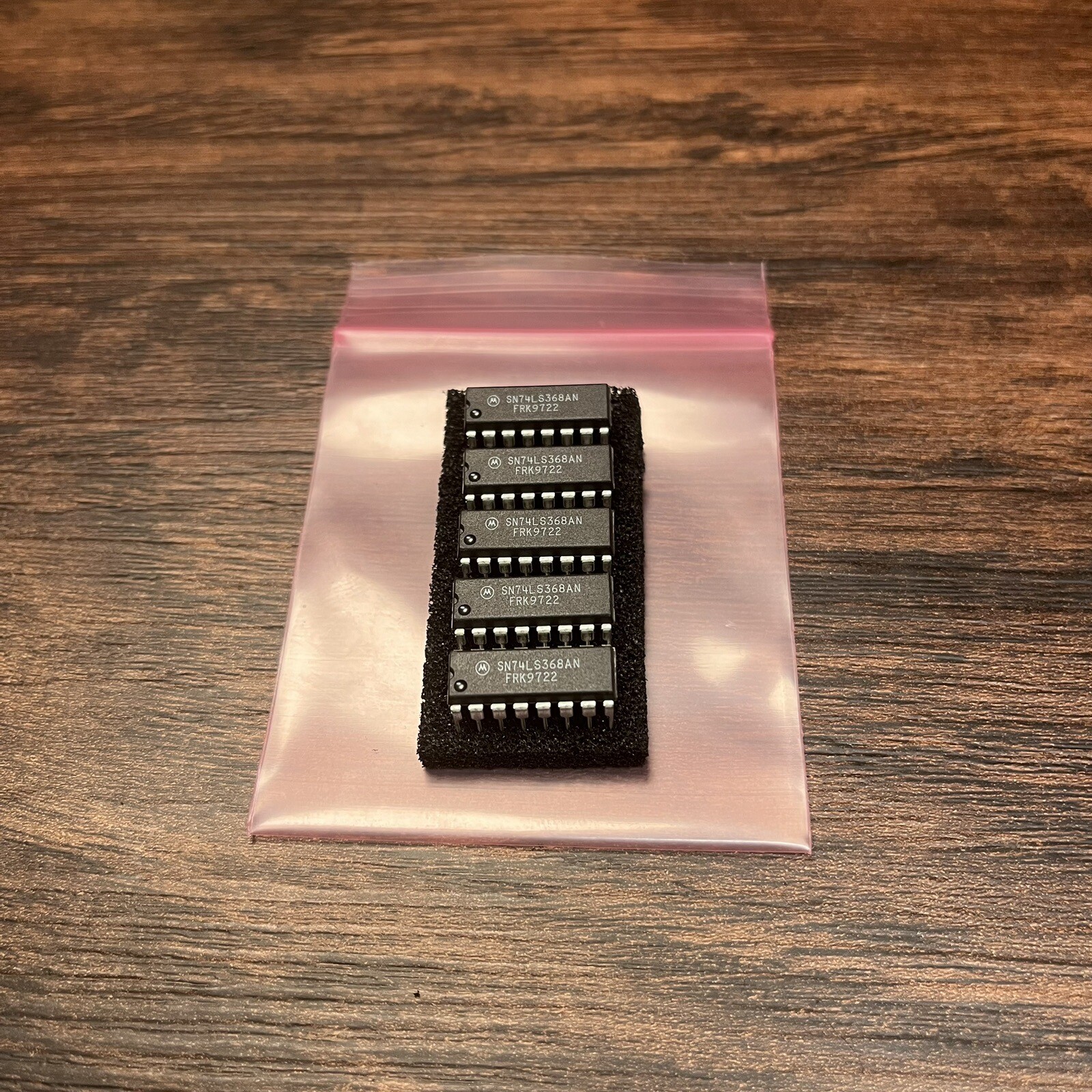 5PCS Motorola SN74LS368AN Hex Bus Drivers With 3-State Outputs DIP-16 NOS