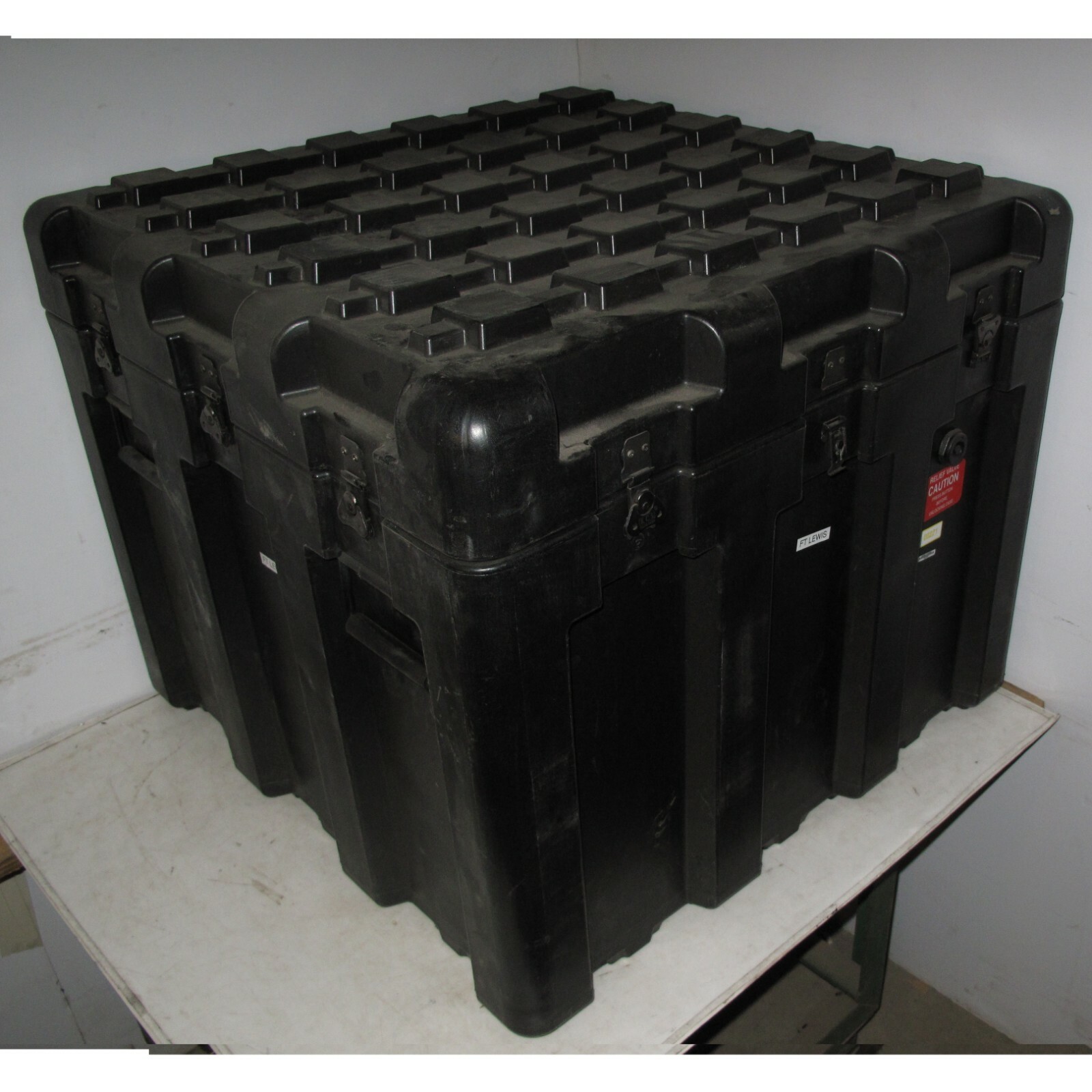 ECS Loadmaster Roto Molded Plastic Hard Case 30x30x25 Hard Equipment