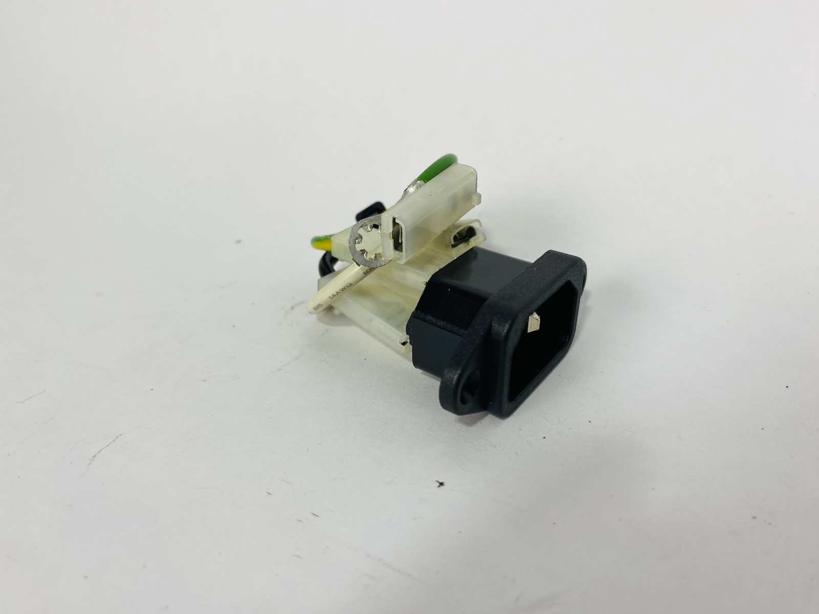 Life Fitness FTR Treadmill Power Entry Socket Input Module Set (PP407)