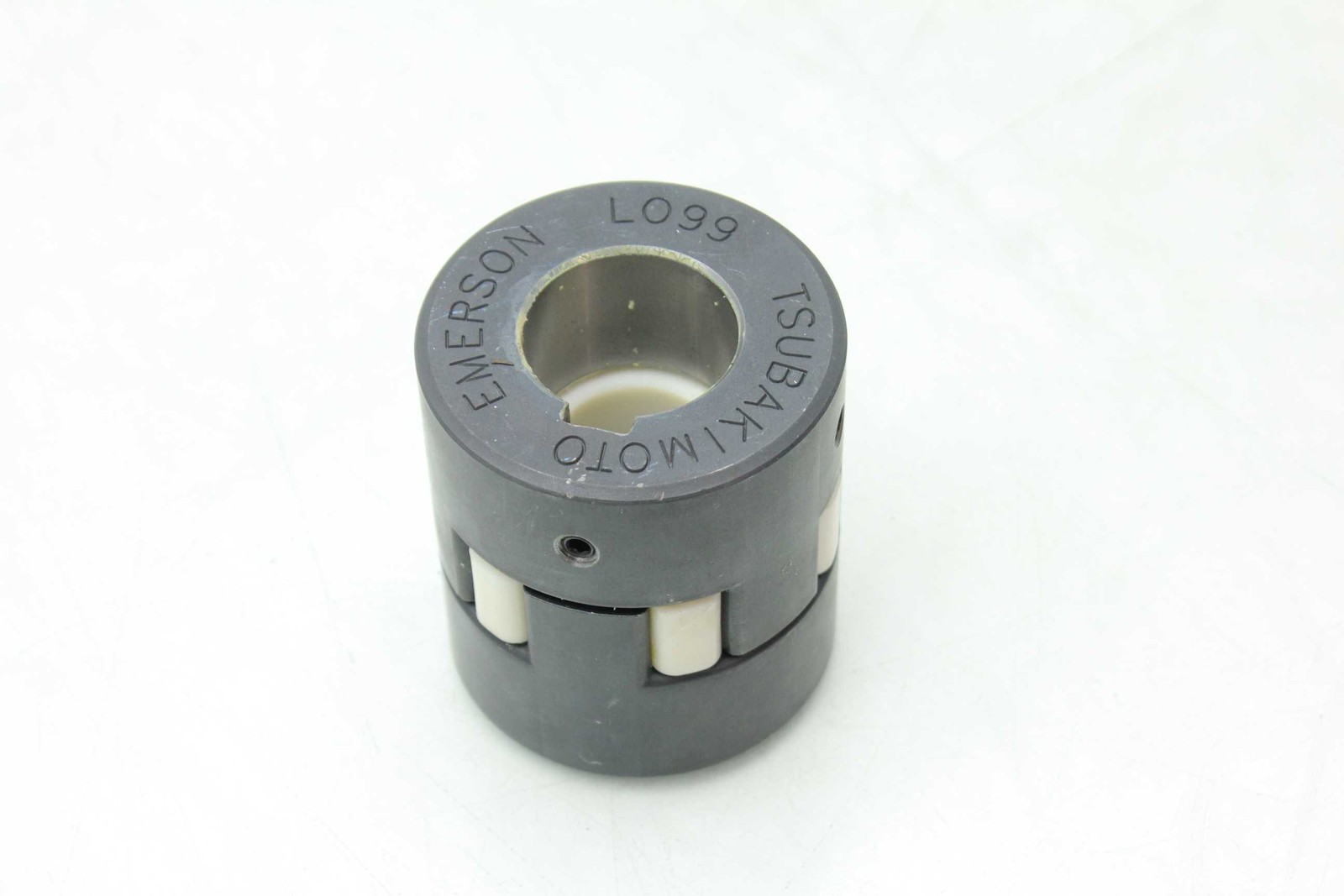Tsubaki Emerson L099 Spider Shaft Coupler 20mm x 32mm Bore / Steel Hytrol Spider