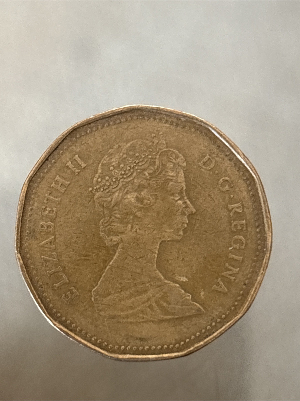 1987 Canada 1 Dollar Coin - Canadian Loon - Queen Elizabeth II.  Z130