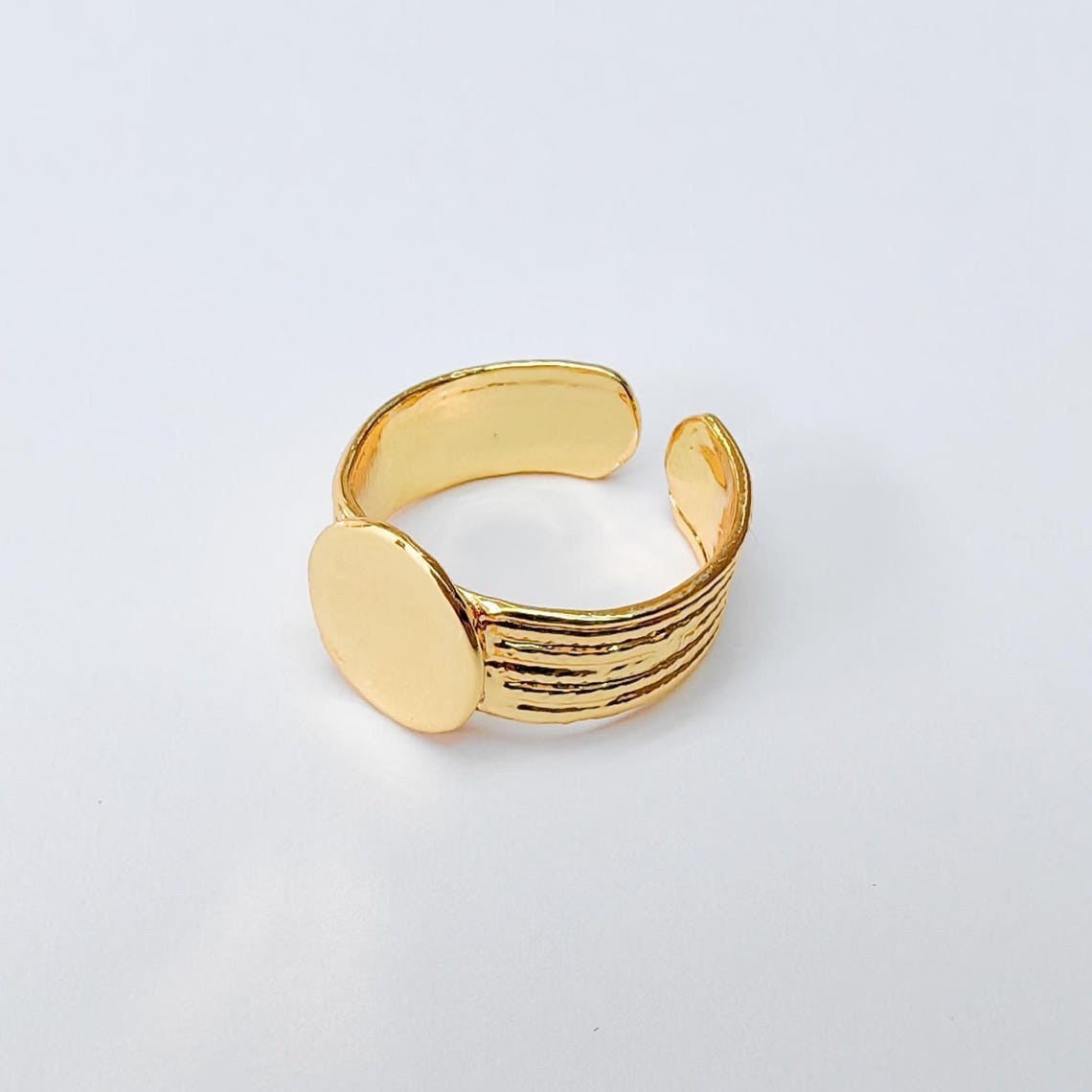 Adjustable Round Shiny Gold Ring Blank Settings, 10mm Brass G37443