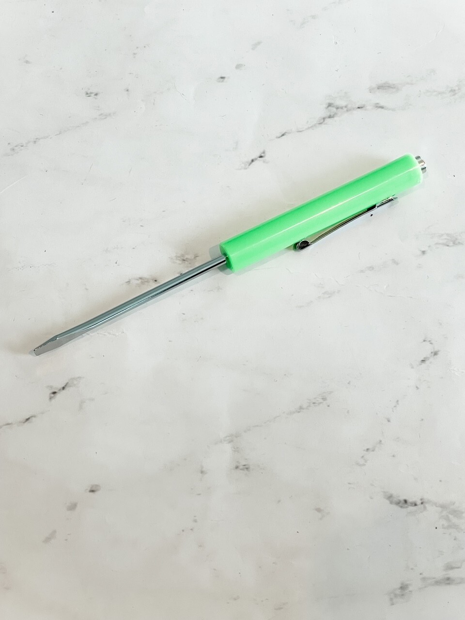 Mini Pocket Flathead Screwdriver with Magnet Green NEW for Mechanic, Electrician