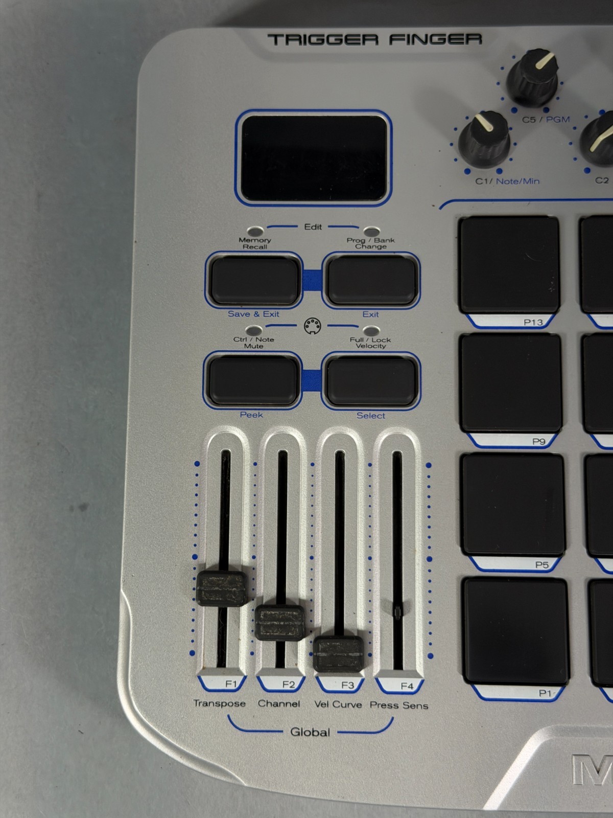 M-Audio Trigger Finger USB MIDI Controller Surface Drum Pad – No Power Adapter