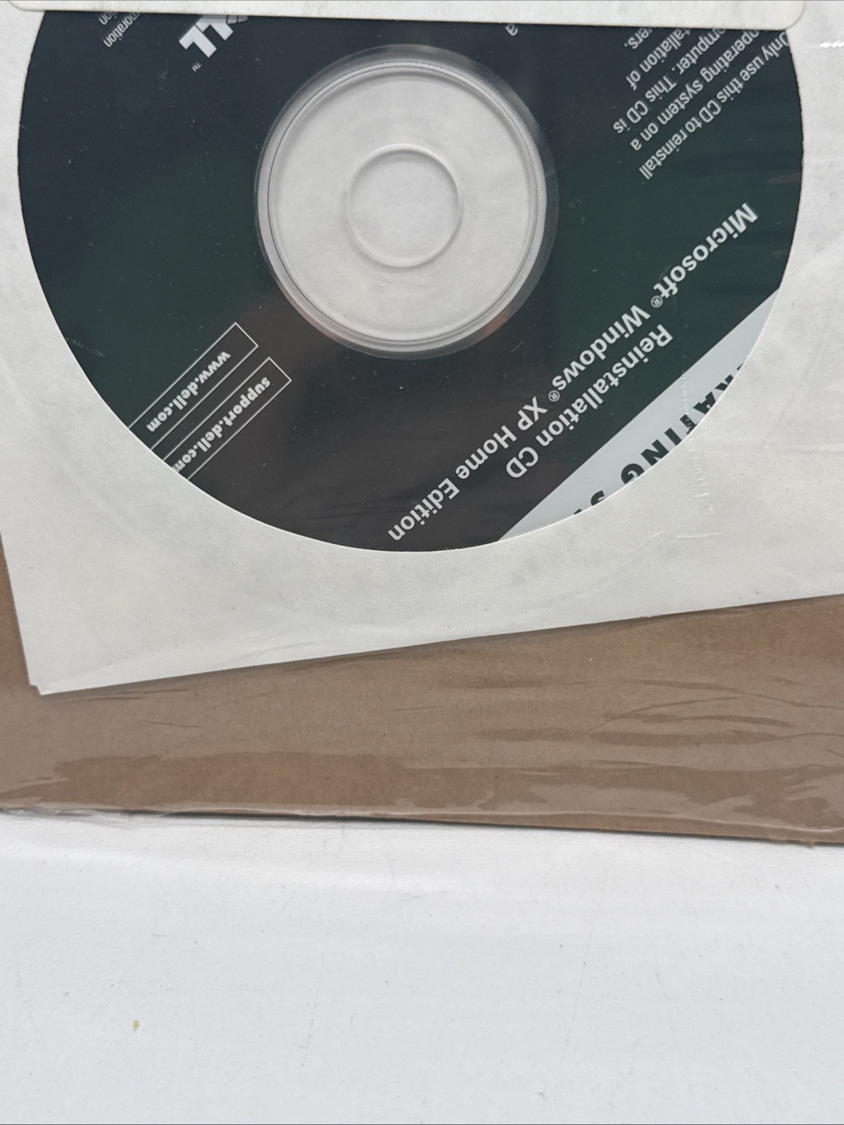 Microsoft Windows XP Home Edition 2002 Version Genuine Computer Software