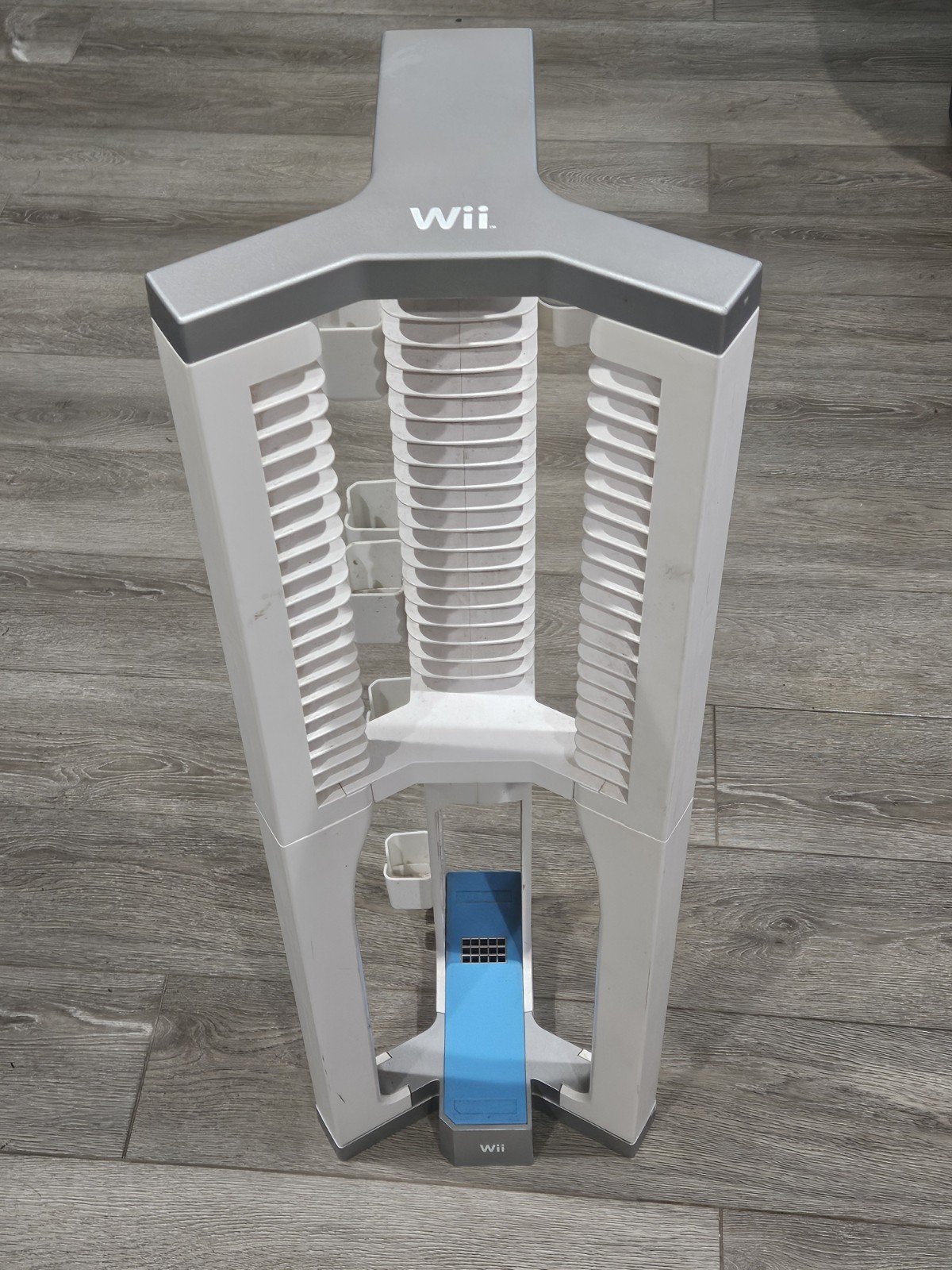 Nintendo Wii Storage Tower Rack Stand Game Console Game Display Level Up