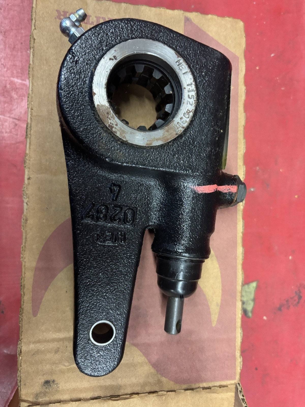 MERITOR AUTOMATIC SLACK ADJUSTER R803195 1-1/2”x10 SPLINE 5-1/2” LONG