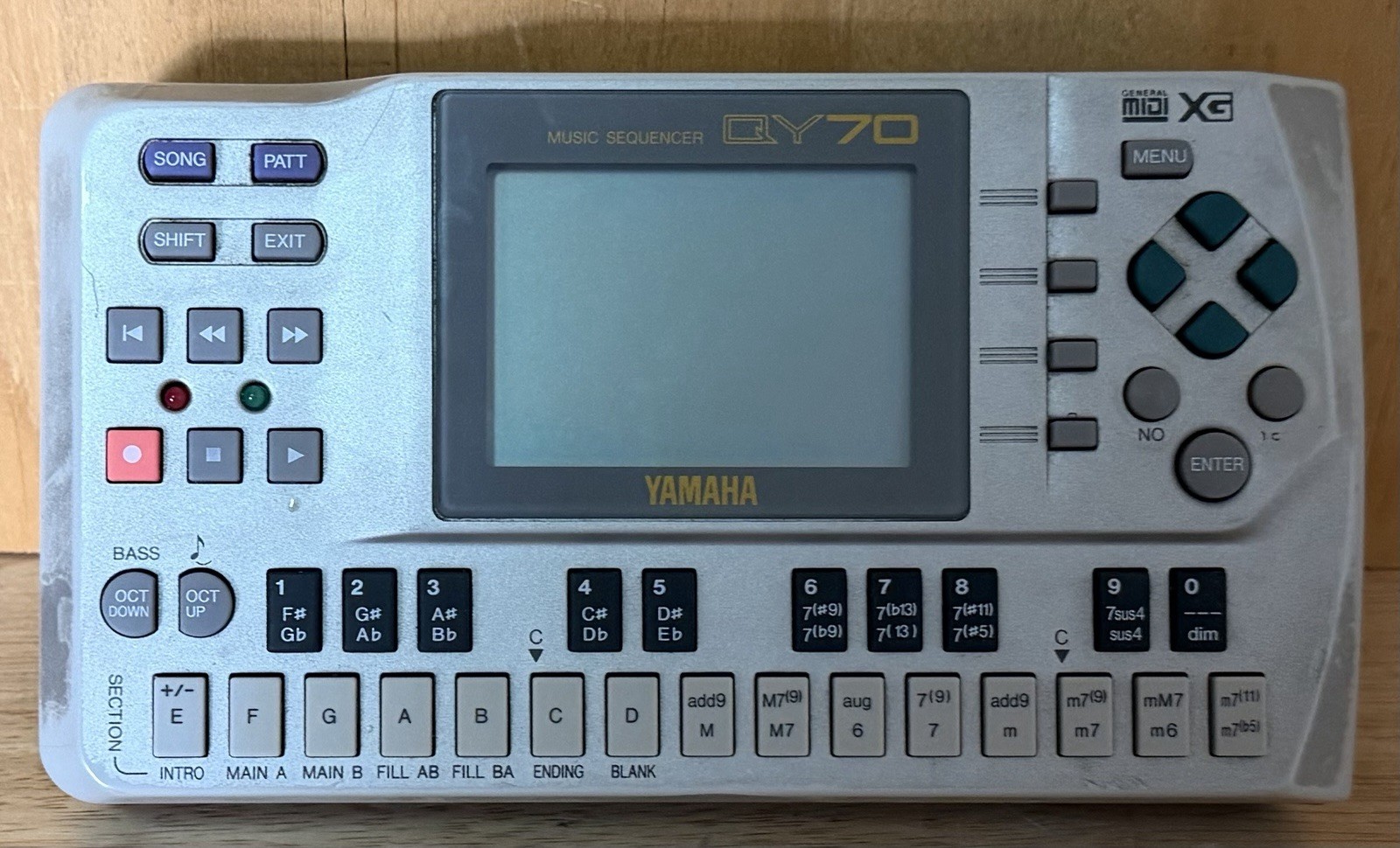 Yamaha QY70 QY-70 Mobile Sequencer Samplers Rhythm machine “ FOR PARTS ONLY “