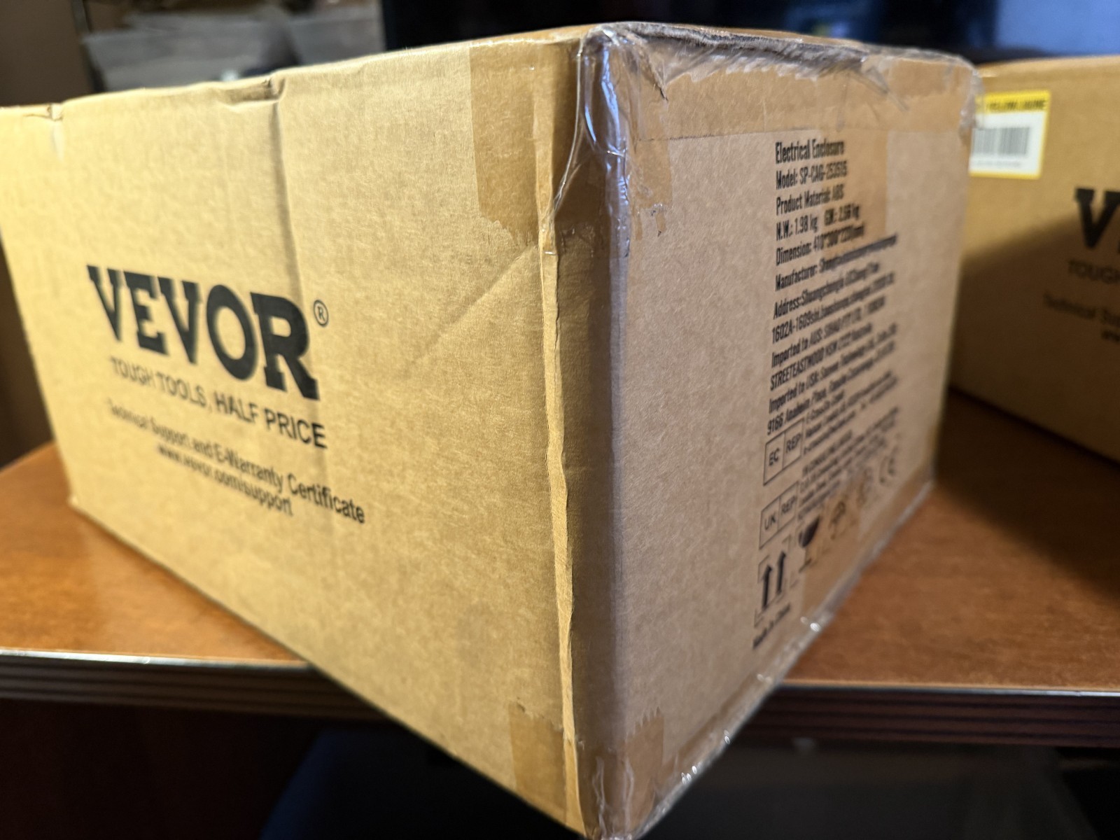 Vevor 14 x 10 x 6" Outdoor Electrical Enclosure Junction Box SP-CAG-253515