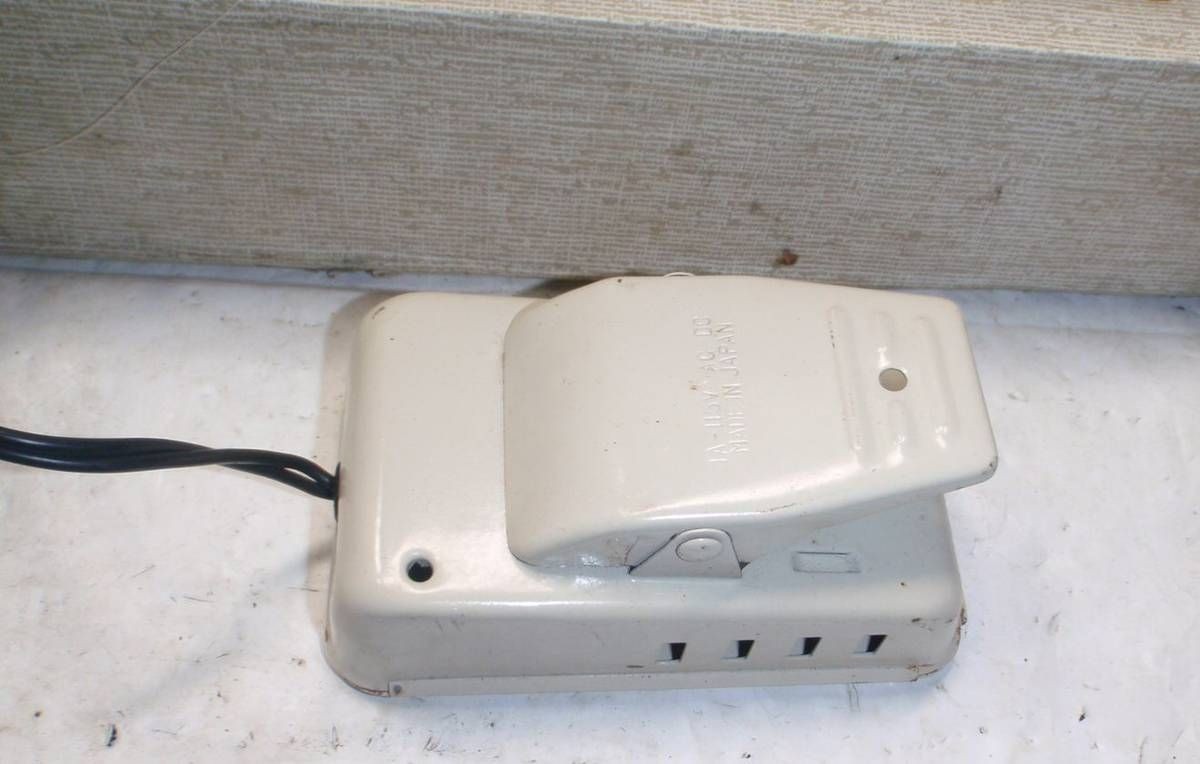 Precision Zig Zag Sewing Machine